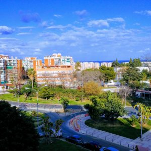 Vivienda de 3 dormitorios, con aparcamiento y trastero, zona centro.